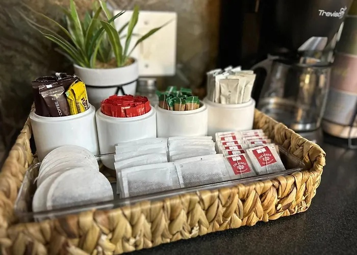 Acuvea Inn