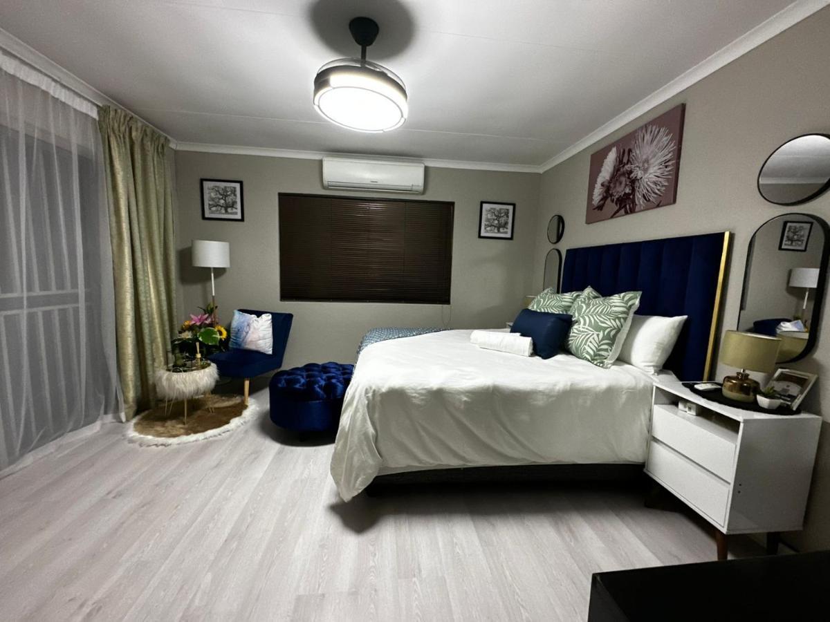 Acuvea * Kempton Park